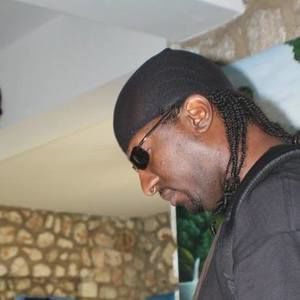 Meet your Posher, Reginald