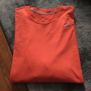 Men's Nike DriFit. Great condition