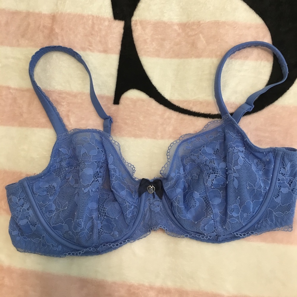 Blue lace VS bra✨💎
