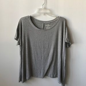 American Eagle flowy striped tee
