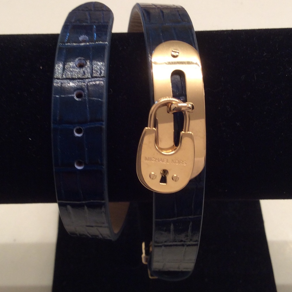 Michael Kors Blue Strap Leather Bracelet ⭐️