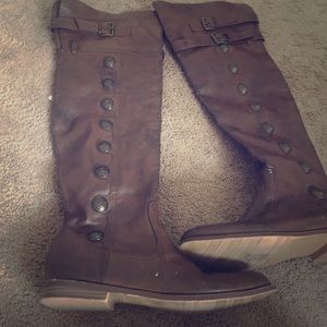 Mahogany colored thigh length boots
