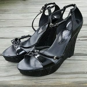 Black Straw Wedges