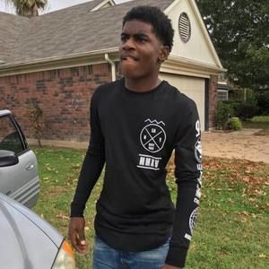 Meet your Posher, Everett