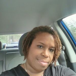 Meet your Posher, Jacqueline