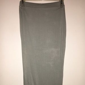 MISSGUIDED X CARLI BYBEL PENCIL SKIRT