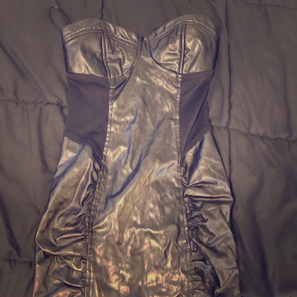 Forever 21 body con (heart cut top) dress