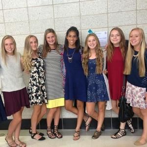 Meet your Posher, Claire