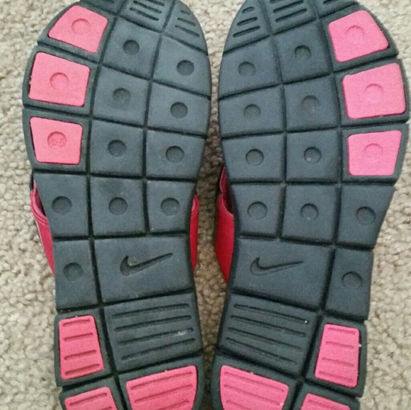 Nike womens comfort bed sandals. - Picture 7 of 8