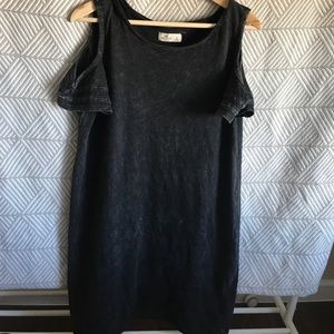 Hollister Cold Shoulder T-shirt Dress