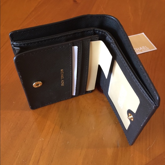 Michael Kors Carryall Card Case/New - Picture 3 of 6