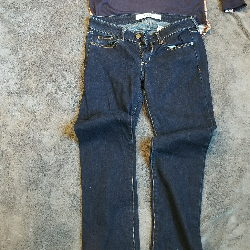 Abercrombie jeans size 25x31