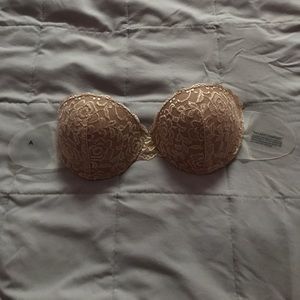 Strapless backless push-up bra