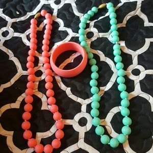 ChewBeads teething necklaces and bracelet
