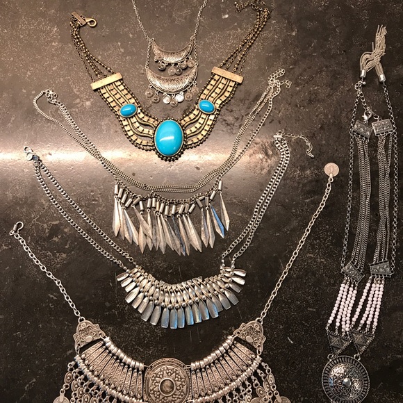 JEWELRY BEAUTIFUL LIKE NEW TO SELL- SELLING CHEAP - Picture 3 of 8