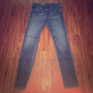 AG "The Farrah Skinny" Size 30R Jeans