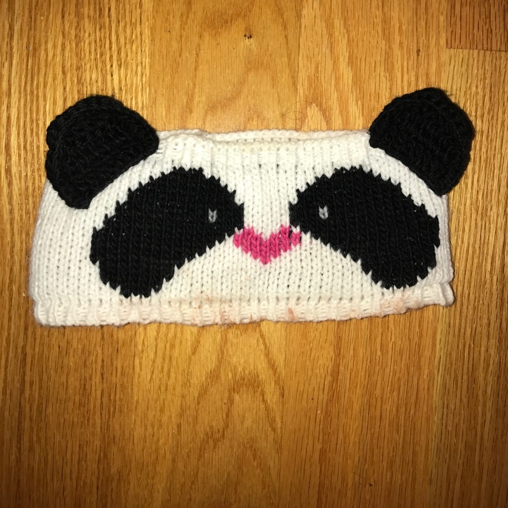 💟 Panda Earmuff