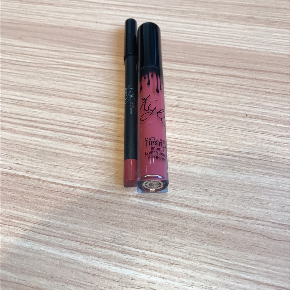 Kylie lip kit