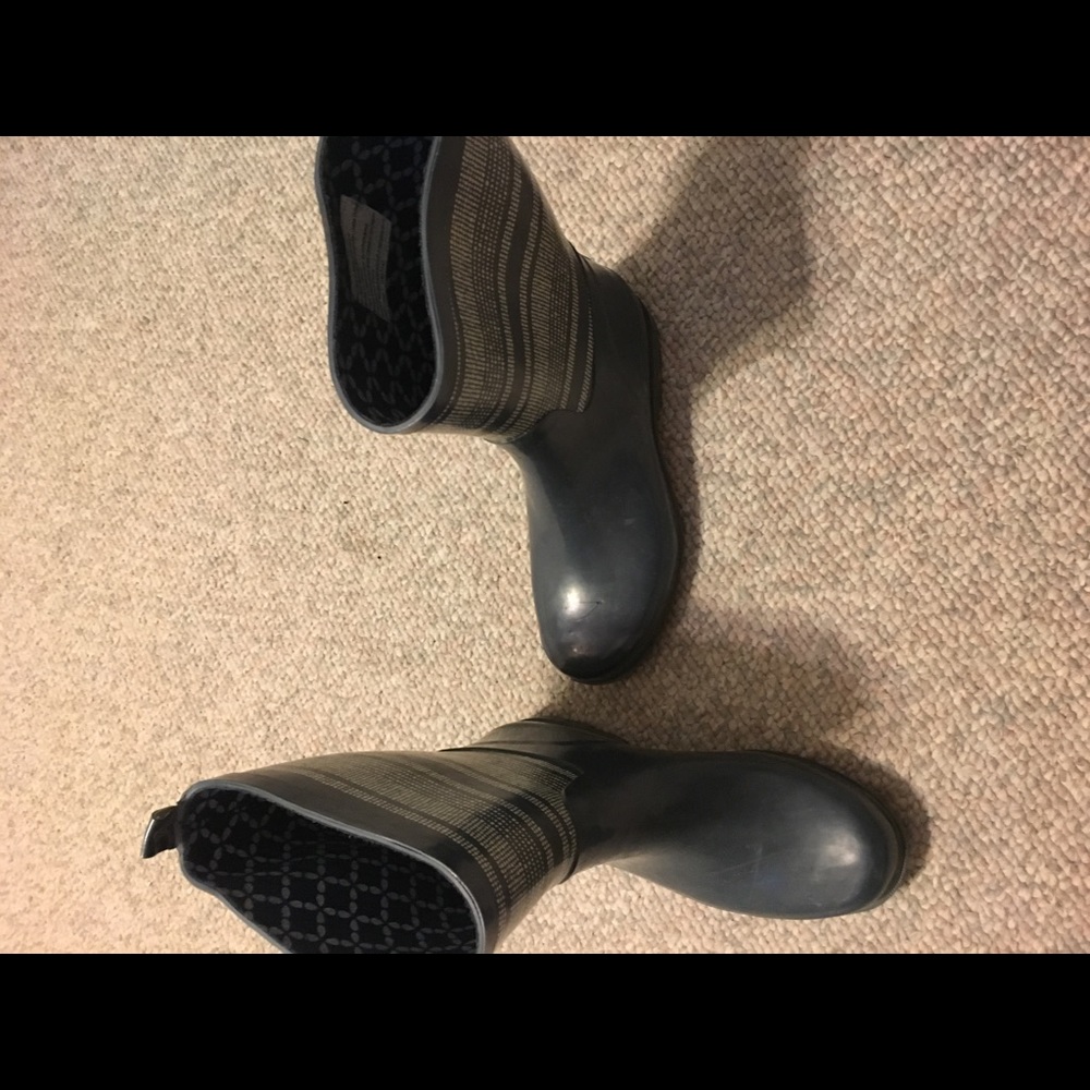 Rain boots