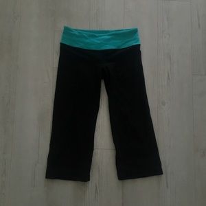 Lululemon Athletica Black Crop Pants size 8