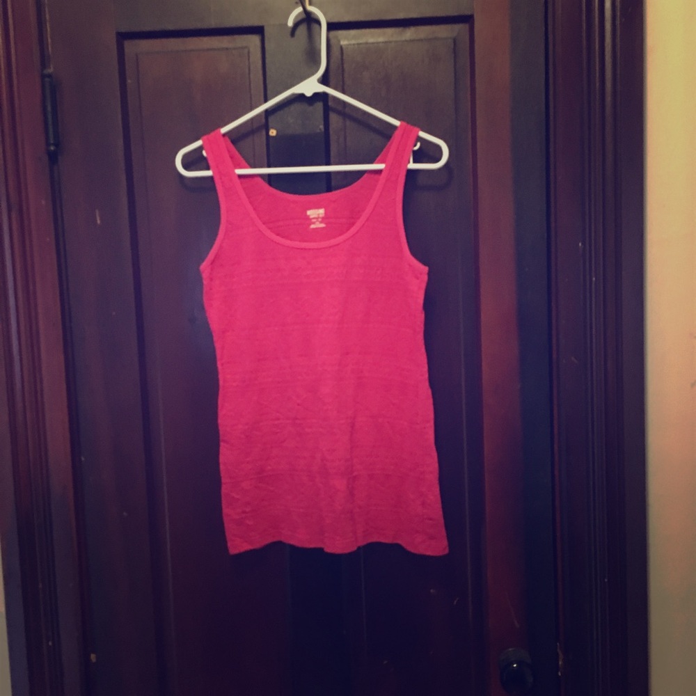 Mossimo pink tank top