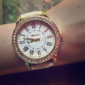 Luxury Sparkle Women's Watch in White
