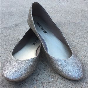 Size 7 Glitter Flats