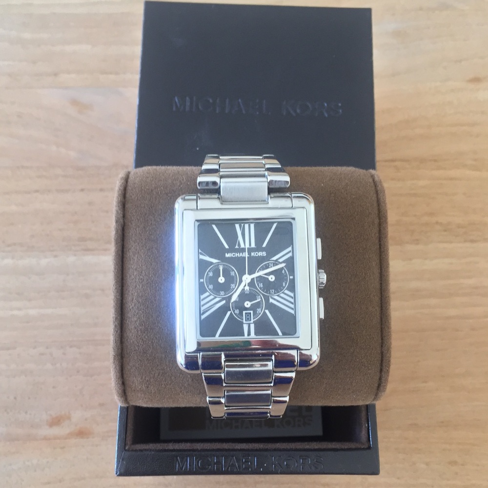 Michael Kors Silver-Tone Watch