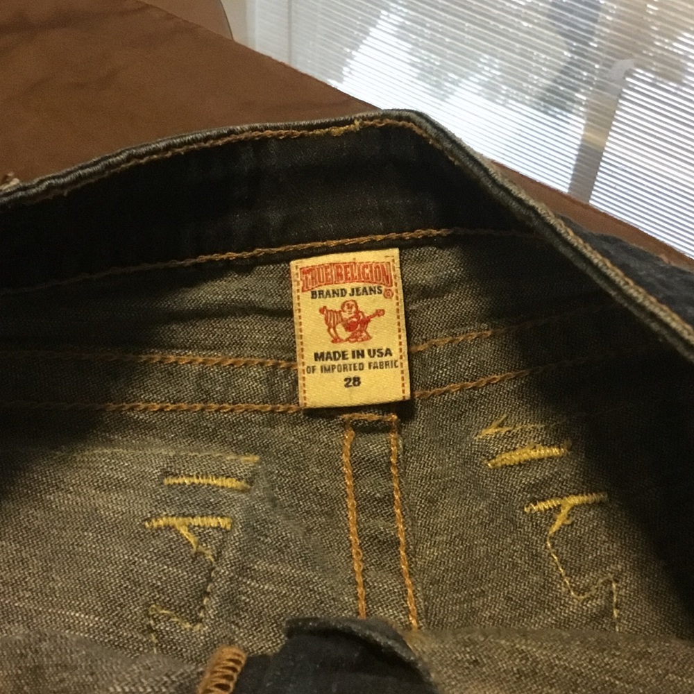 Shorts - Picture 4 of 4