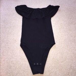 Make offers❗️Textured Off The Shoulder Bodysuit