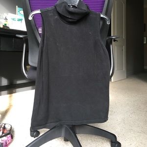 Black tank with a turtleneck!