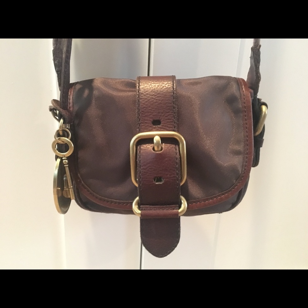 Fossil satchel