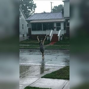 Meet your Posher, Faith