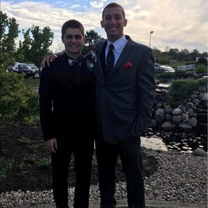 Meet your Posher, Conor