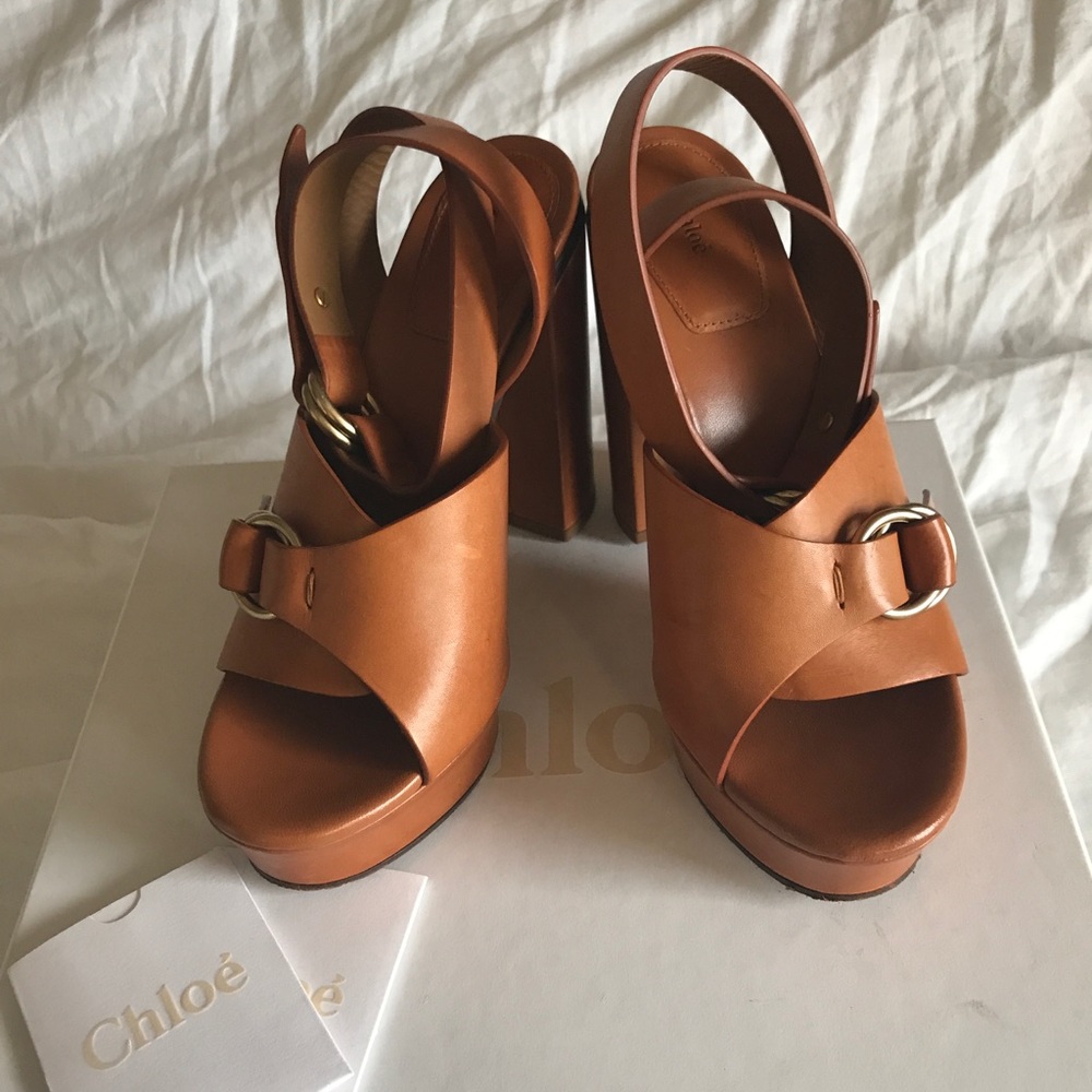 Chloe Kingsley Platform Buckle Sandal