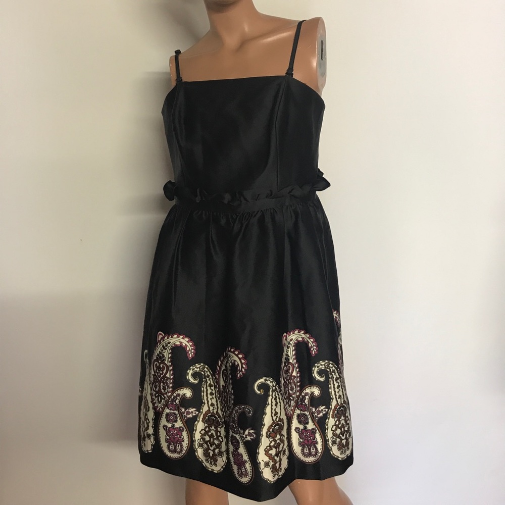 Dress (D39)