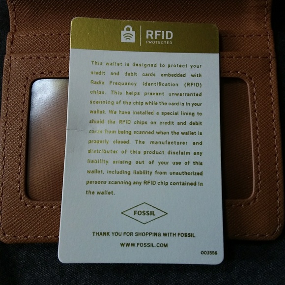 Fossil Mini Emma RFID Wallet - NWT - Picture 6 of 7
