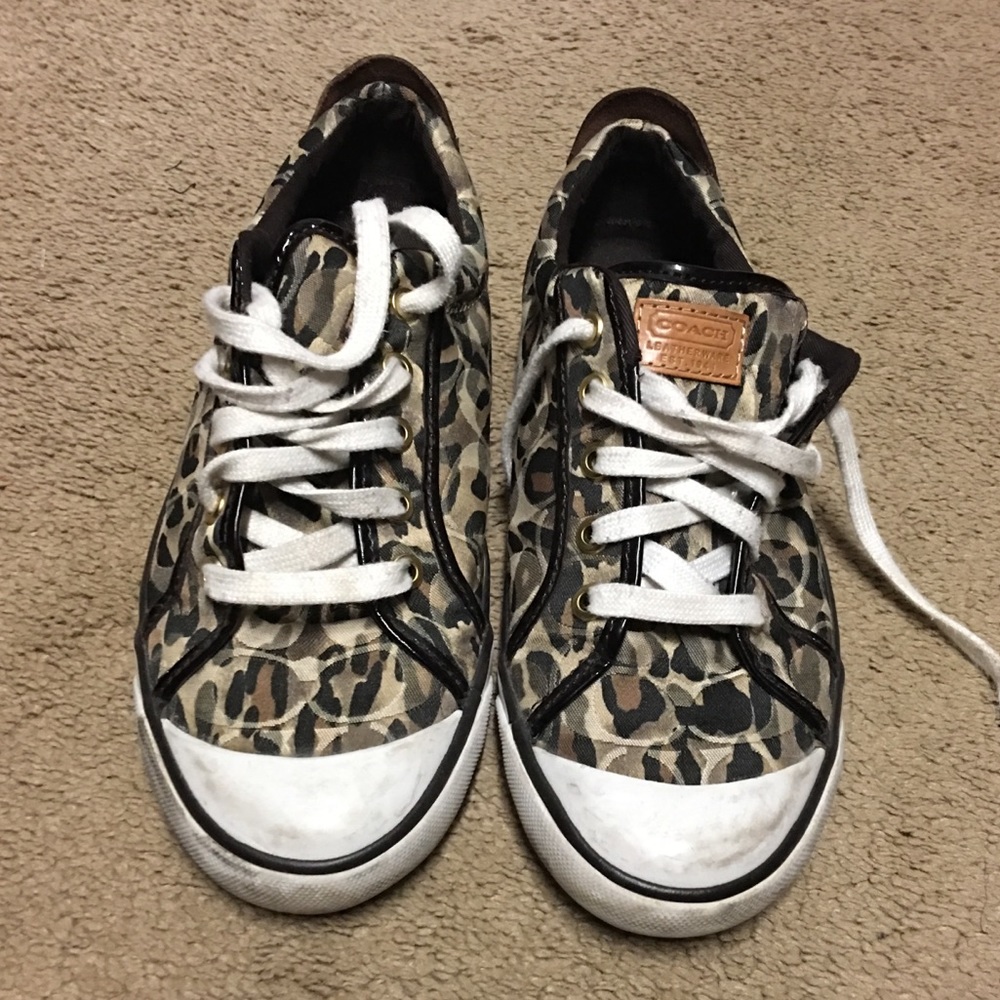 ✨Authentic Coach sneakers.