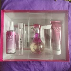 Paris Hilton Can Can Burlesque