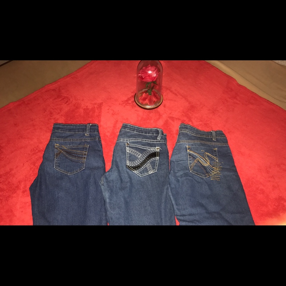 Bundle of 7 jeans!