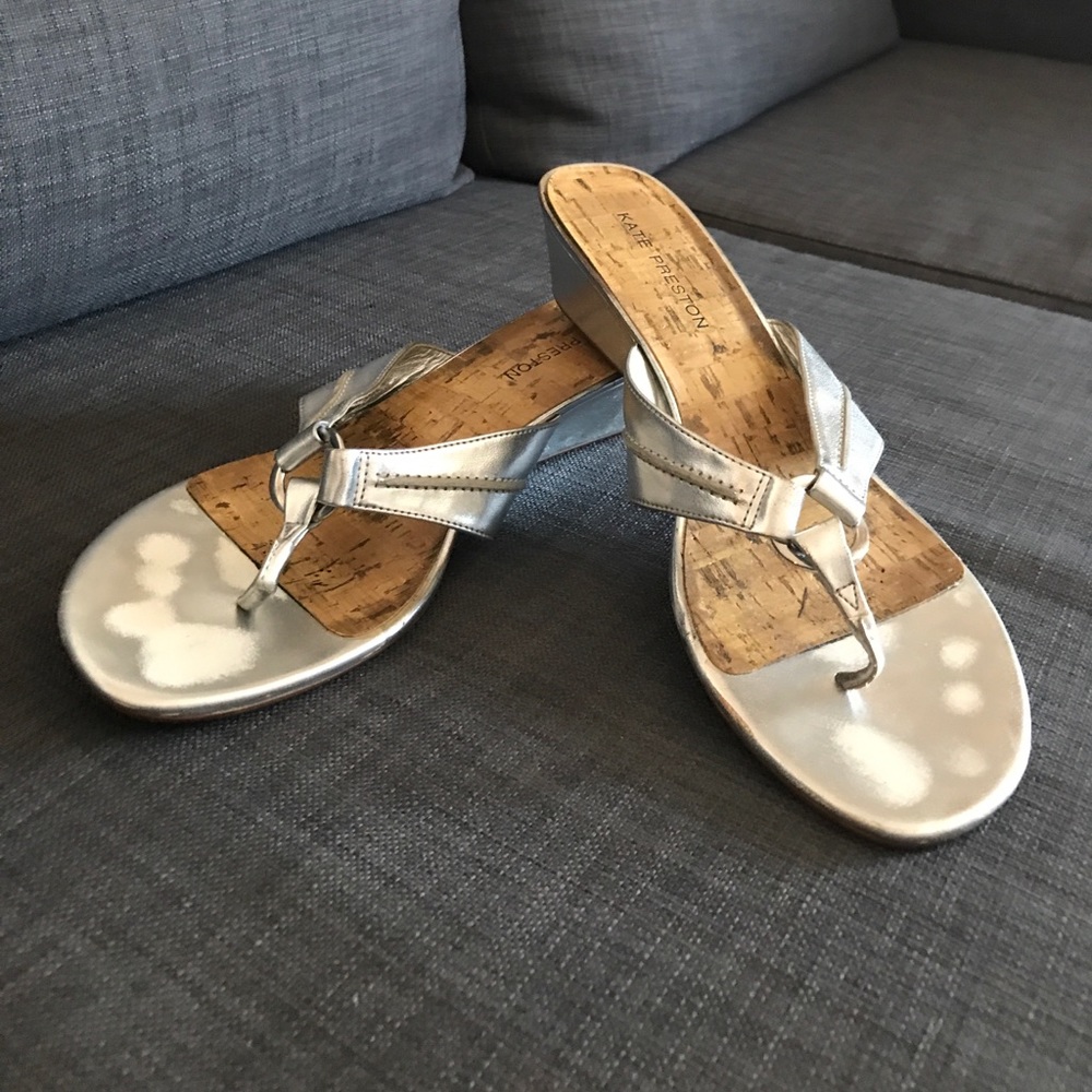 Silver fancy flip flops