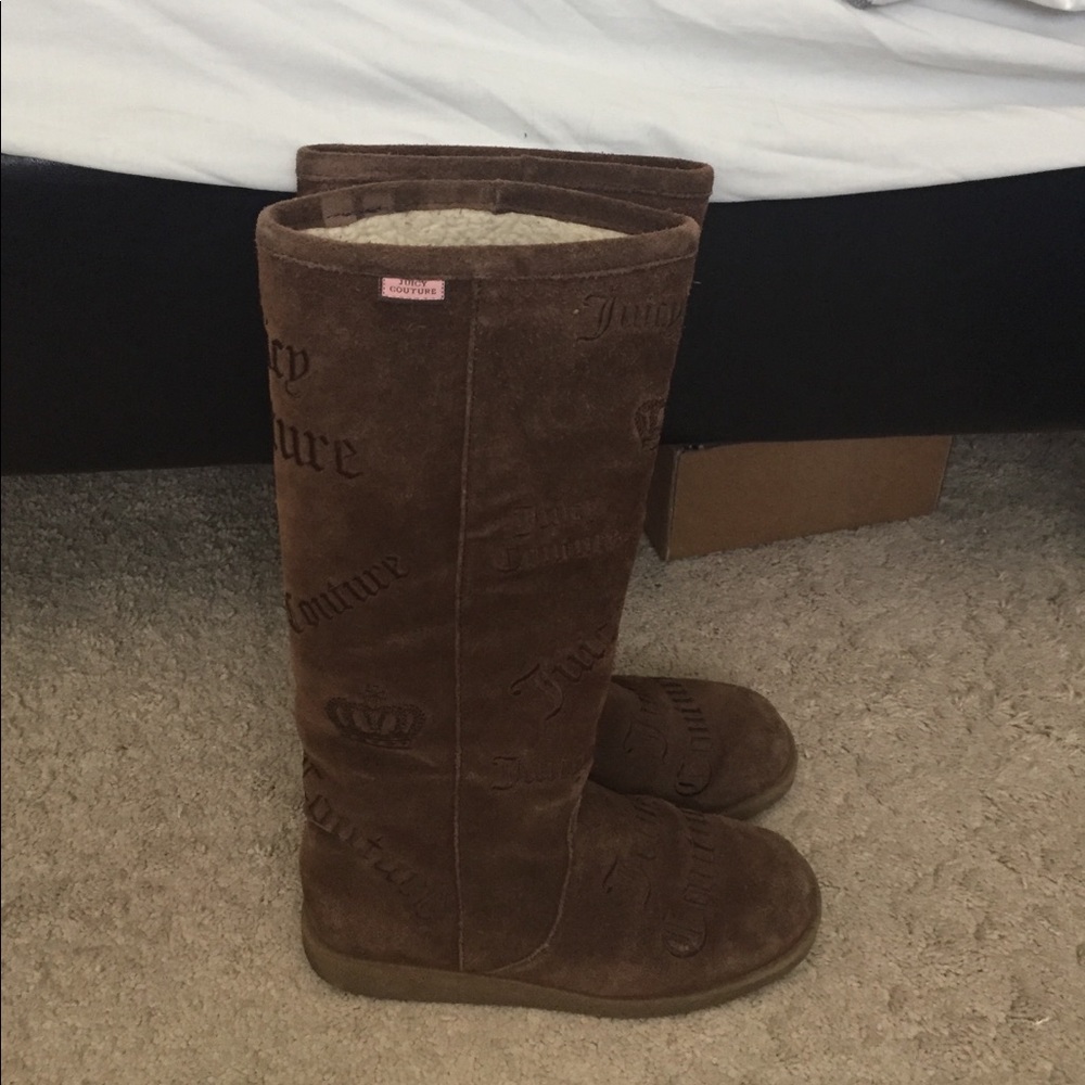 JUICY COUTURE ✨ "Angel" Brown Suede Sherpa Boots 6