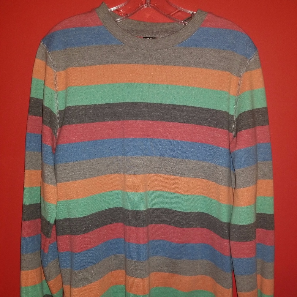 Colorful Sweater. Soft Sweater. Long Sleeve.