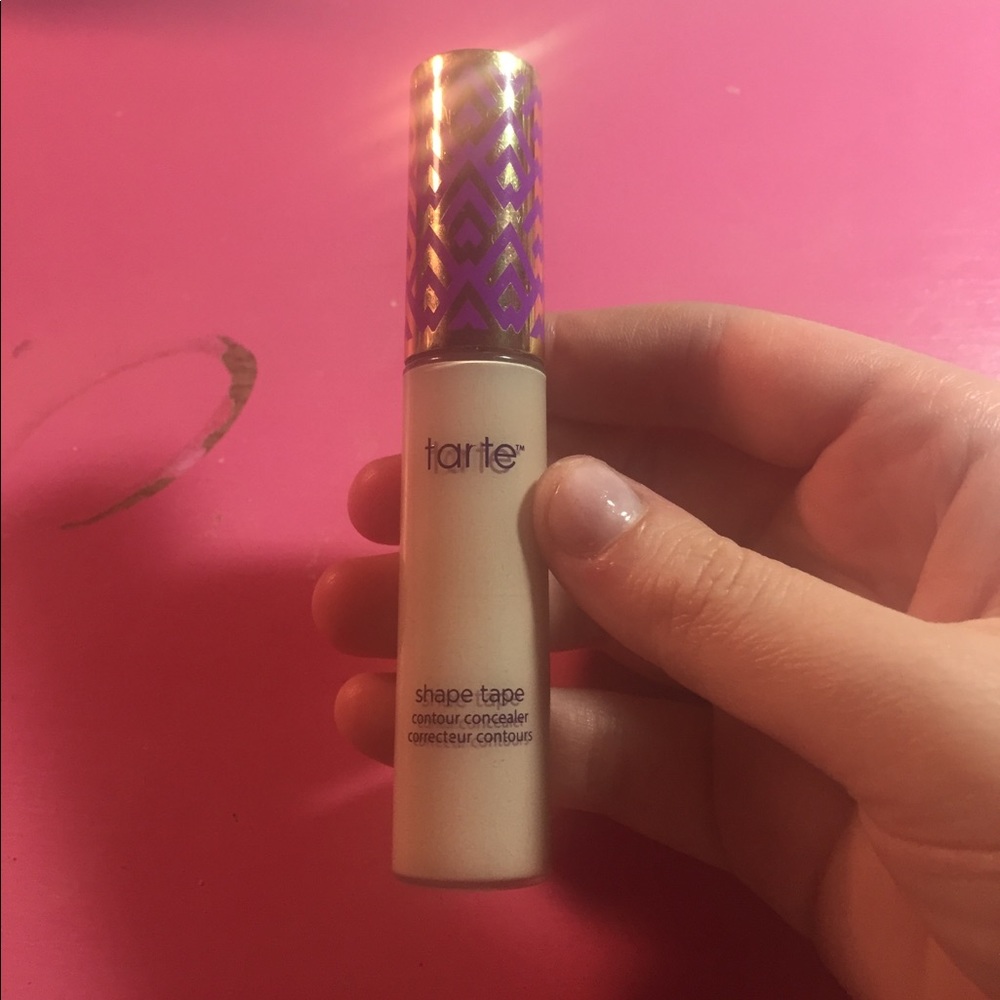 Tarte Shape Tape in Fair