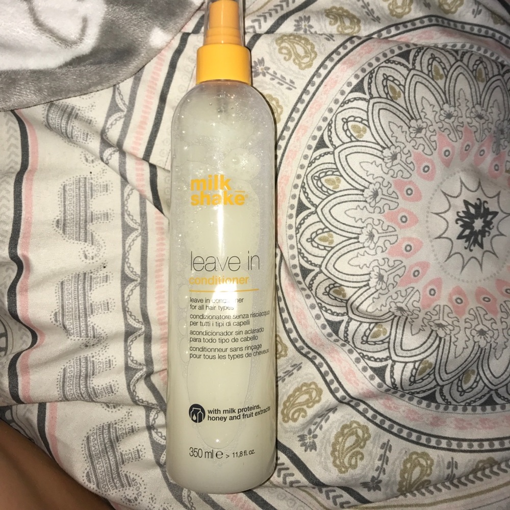 Milkshake leave in conditioner