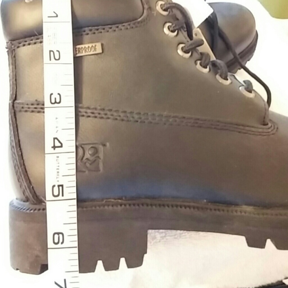 Boot - Picture 6 of 6