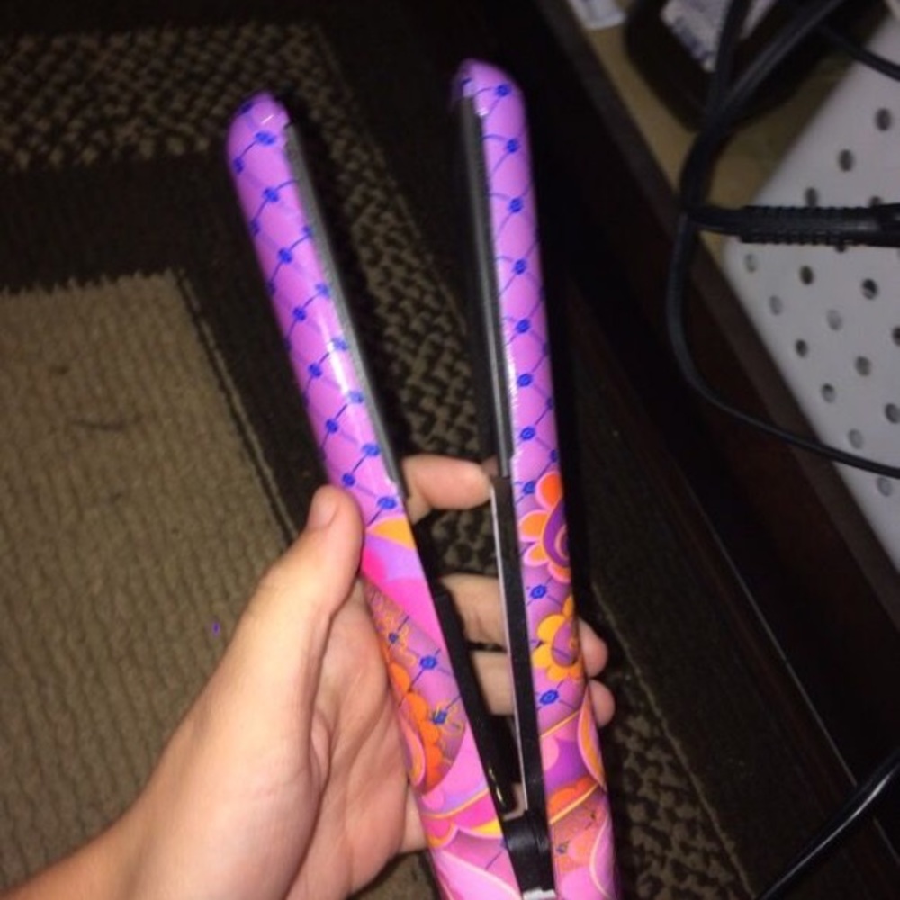 fahrenheit straightener