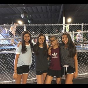 Meet your Posher, Vanessa