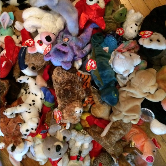 300plus.. ty beanie babies - Picture 1 of 8