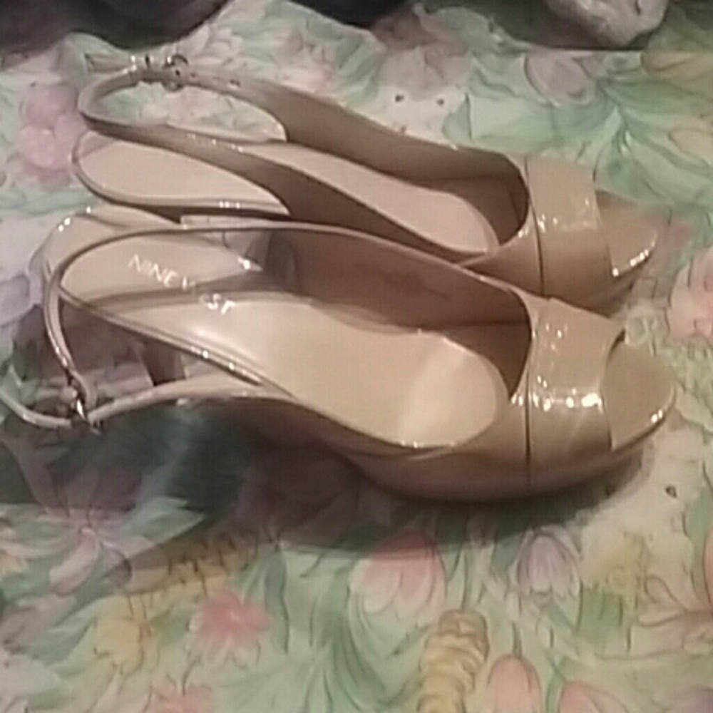 Tan high heels, size 7 and a half